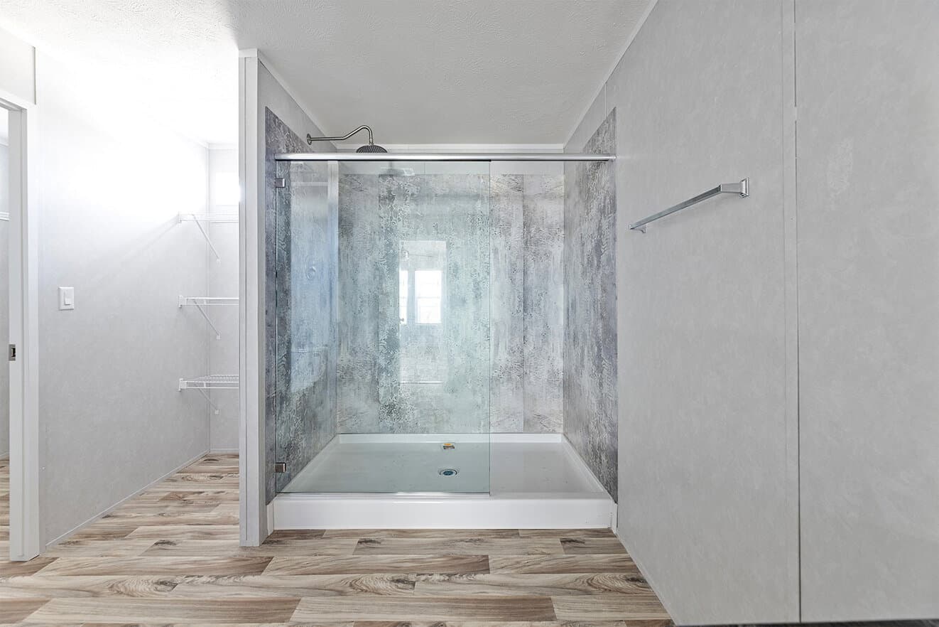 Valu maxx premier 32684e interior home features