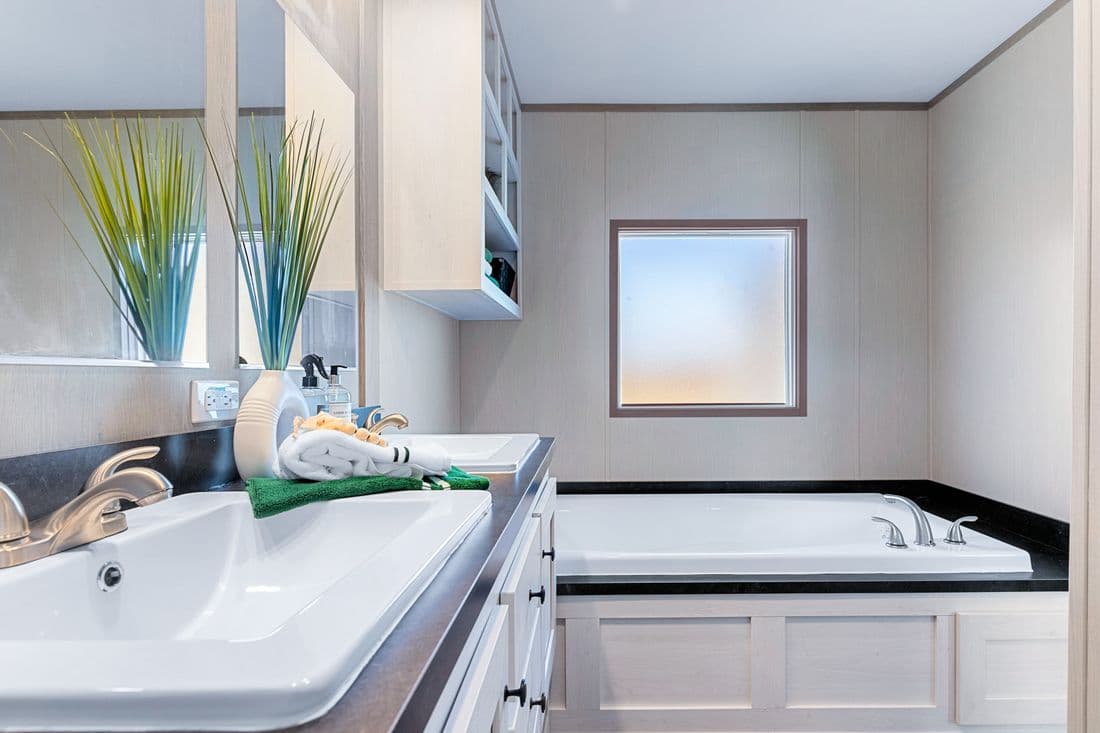 Anniversary 16763i bathroom home features