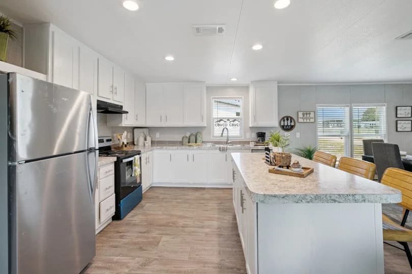 Valuhomes 28563p kitchen home features
