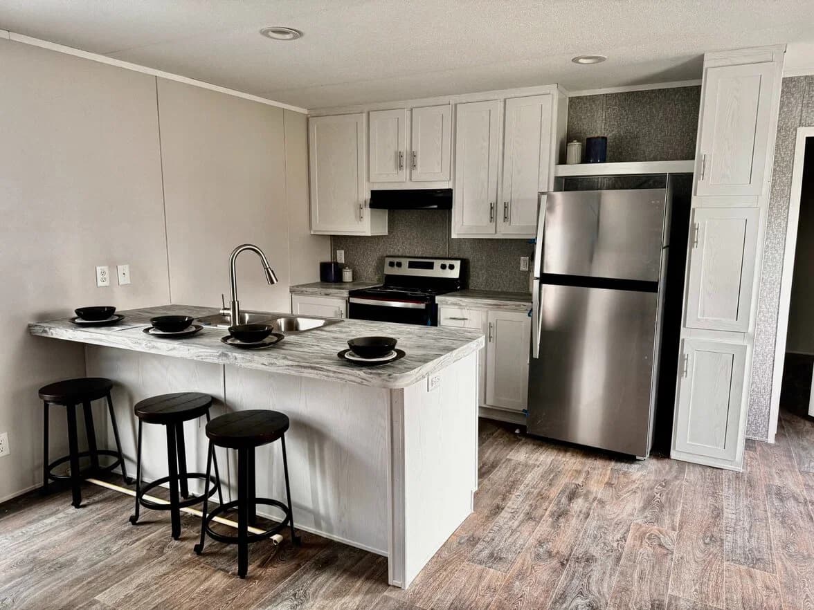 Valuhomes 16763p kitchen home features