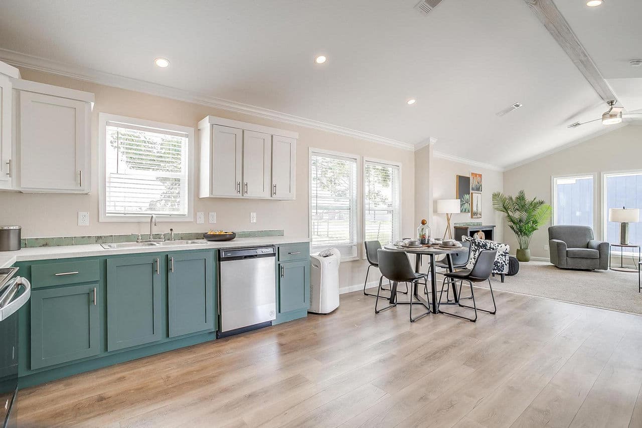 Innovation 1856h kitchen home features