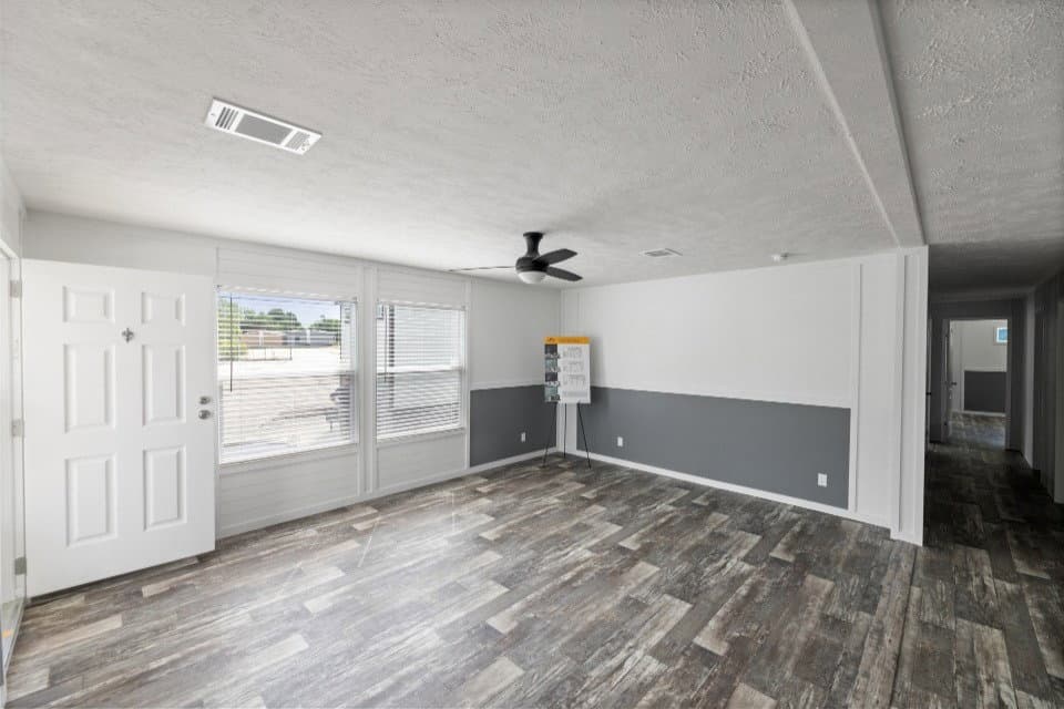 Verde ranch 28523n interior home features