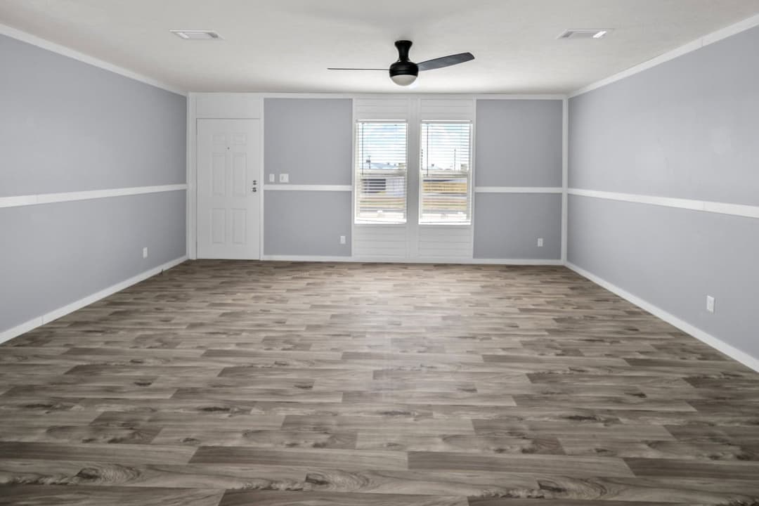 Valu maxx premier 32684f interior home features