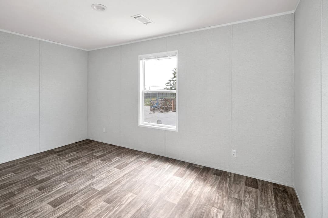 Valu maxx premier 16763a interior home features