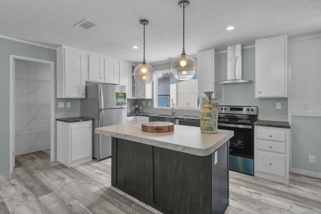 Valu premier 32643g interior home features
