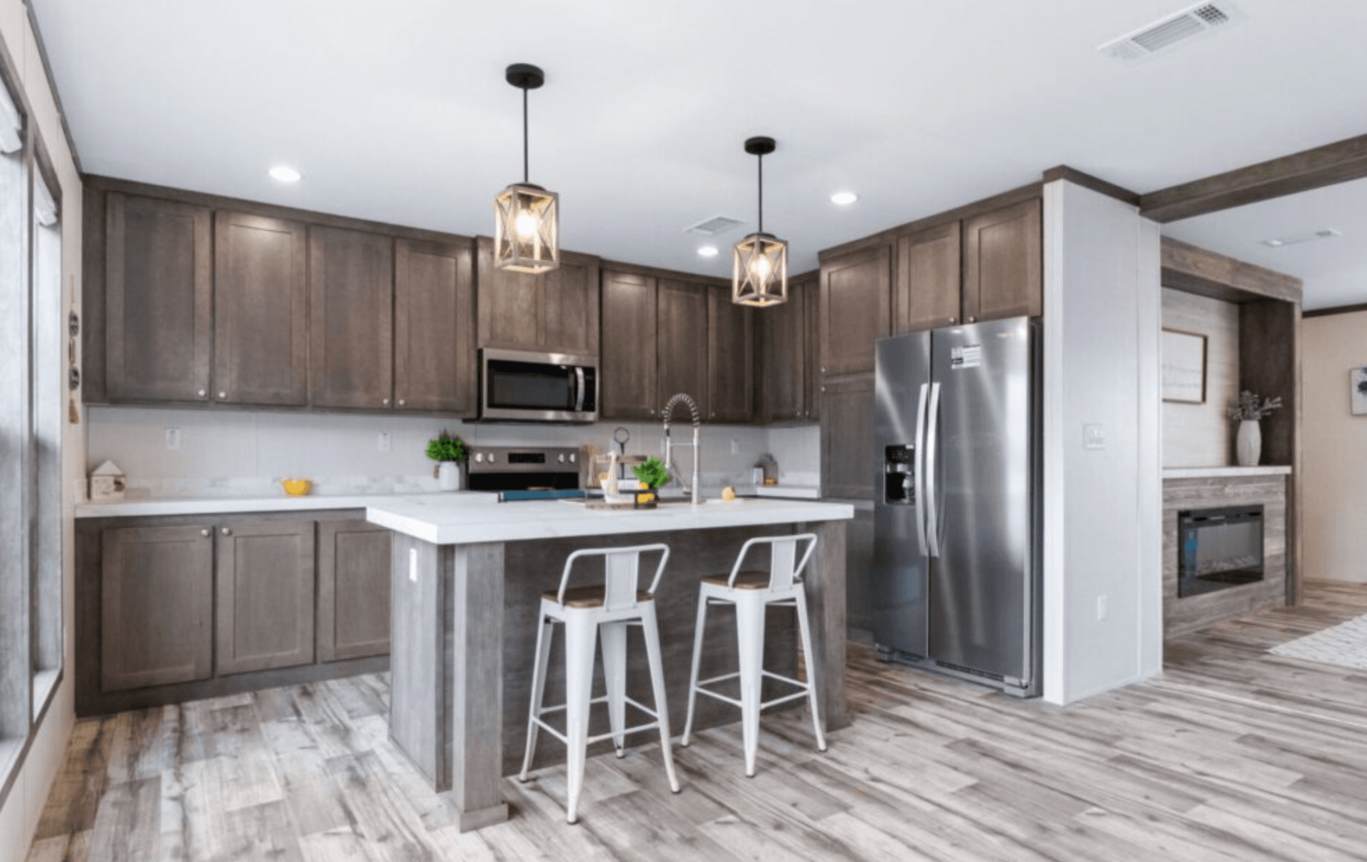 Palmer kitchen home features