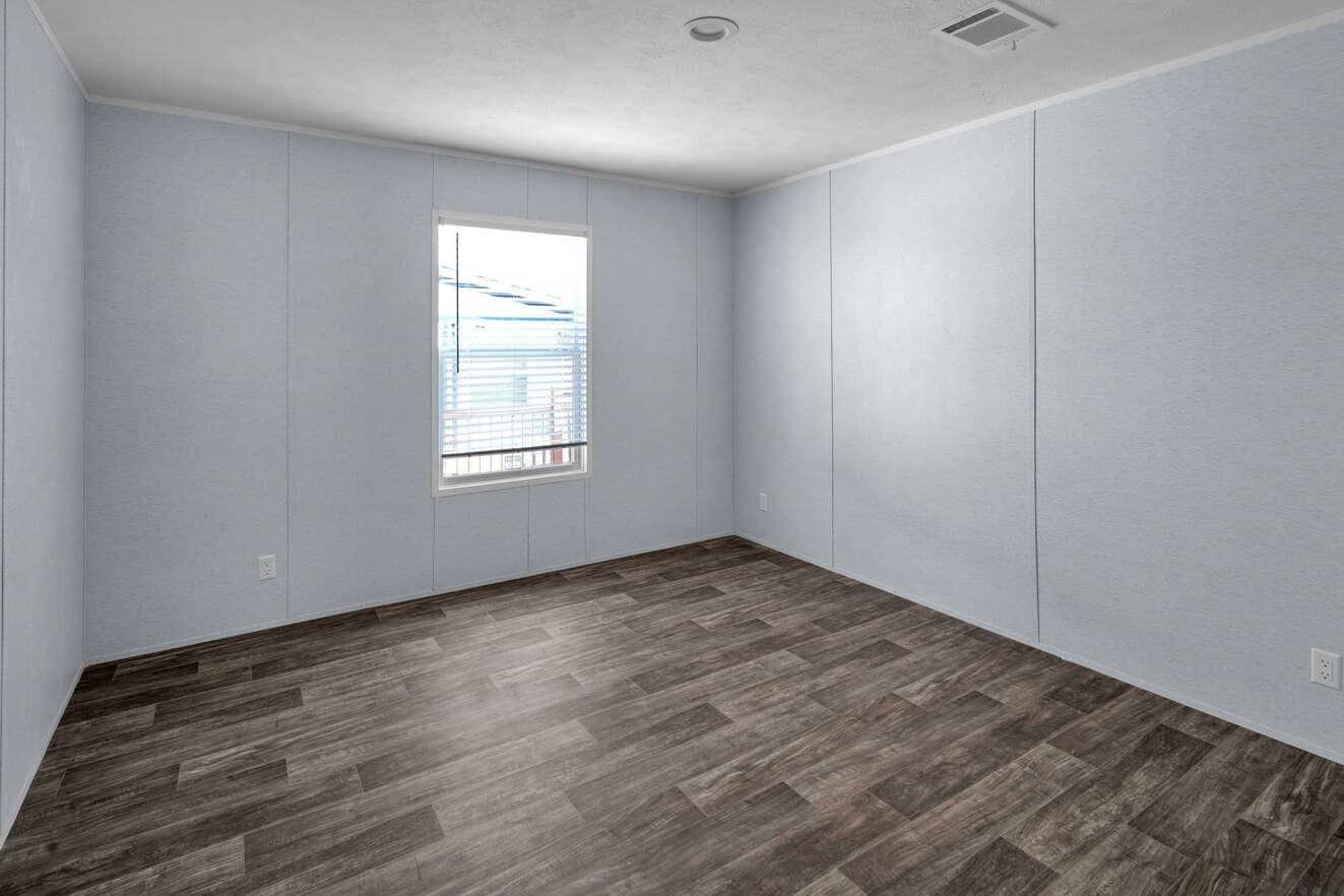 Valu maxx premier 32643e interior home features