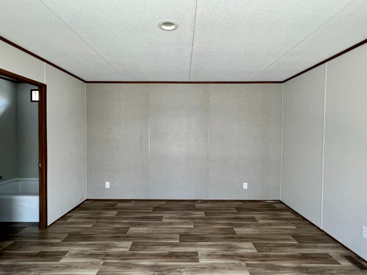 Valuhomes 16763v interior home features